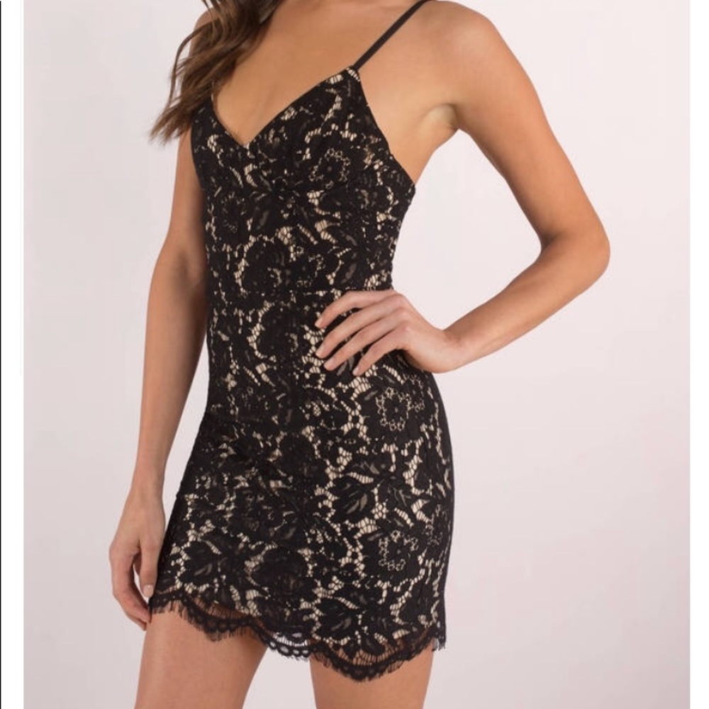 Tobi lace dress